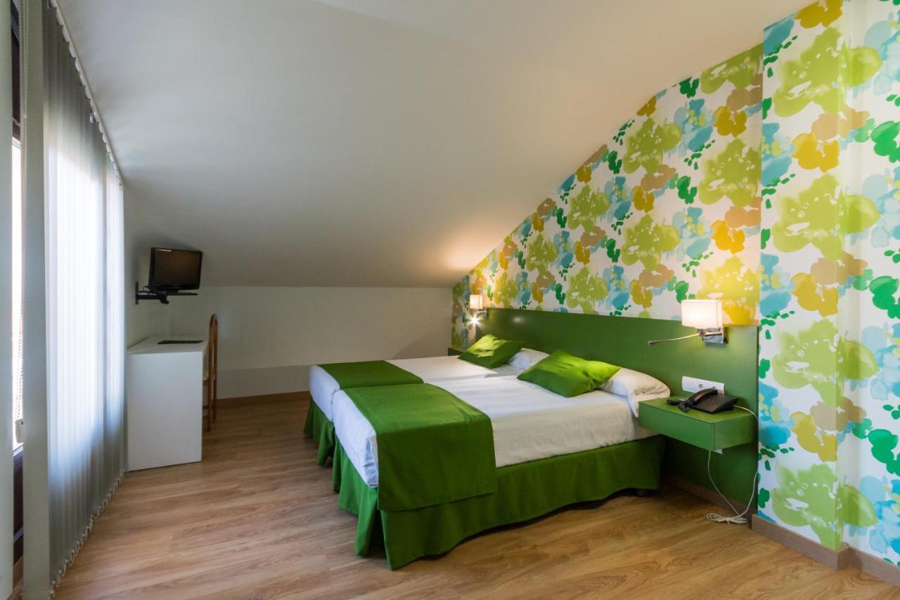 Hotel Bemon Playa Somo Bagian luar foto